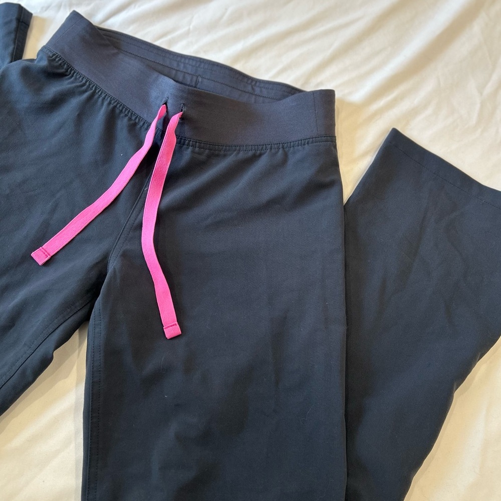 FIGS Livingston Basic Scrub Pants